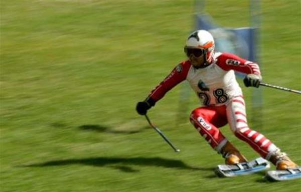 کسب نخستین مدال بین المللی اسکی روی چمن توسط  مرتضی جعفری در اتریش