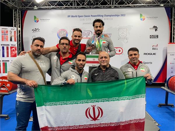 اولین مدال جهانی مجموع در تاریخ پاورلیفتینگ ایران/ مهرداد ظفری به عنوان سومی دنیا دست یافت