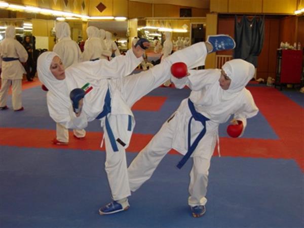 درخواست فدراسیون جهانی کاراته برای ارسال نمونه حجاب بانوان ایرانی