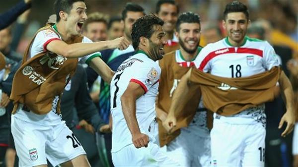 پیروزی فوتبال ایران با حمایت هواداران