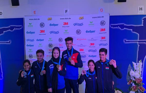 کمیته ملی المپیک کسب نخستین طلای میکس تفنگ جوانان جهان را تبریک گفت