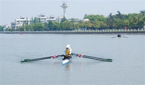 با حضور قایقرانان در دریاچه آزادی؛چهارمین مرحله اردوی تیم ملی آبهای آرام بانوان برگزار خواهد شد