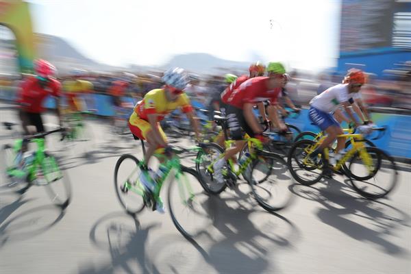 به میزبانی عسلویه برگزار می شود ؛ اردوی تیم ملی دوچرخه سوارای استقامت