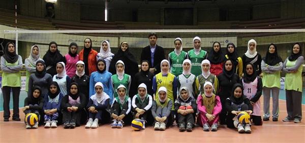 29 نفر از بین 204 نوجوانان دختر والیبالیست انتخاب شدند