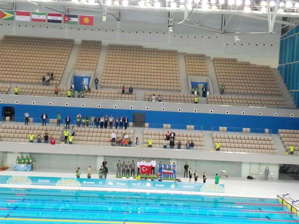 چهارمین دوره بازیهای همبستگی کشورهای اسلامی؛تیم 4 در صد متر آزاد شنای مردان به مدال برنز رسید