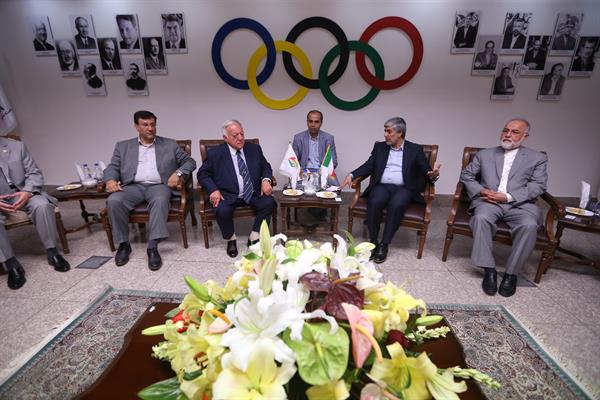 دیدار تاماش آیان با رئیس کمیته ملی المپیک؛هاشمی:لیگ جهانی وزنه برداری را برگزار کنید/آیان:وزنه‌برداری بدون ایران نمی‌شود