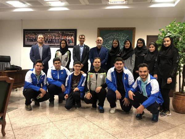 پیش از اعزام به مسابقات المپیاد جهانی شطرنج انجام شد  ؛ دیدار اعضای تیم ملی با دبیرکل کمیته ملی المپیک