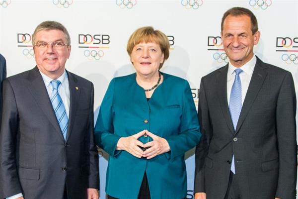 صدر اعظم آلمان:ورزش سالم ،جامعه را ایمن نگه می دارد