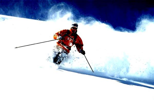 برگزاری اردوی آماده‌سازی تیم اسکی کوهستان در ورزشگاه آزادی