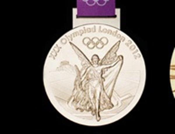 لندن از مدال های المپیک 2012 رونمایی کرد