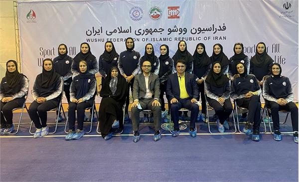 صدیقی در بازدید از اردوی تیم ملی زنان: در کنار هم تاریخ سازى خواهیم