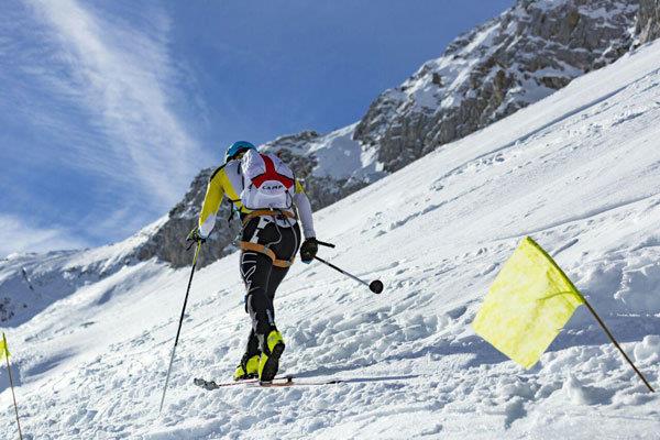تیم ملی امید کوه‌نوردی به قله «لنین» صعود کردند