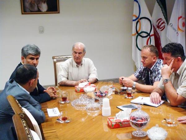 دیدار هیئت ورزش‌ معلولین بوسنى با دبیرکل ‌کمیته ملی‌المپیک