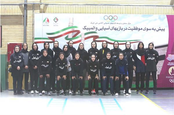 بمنظور حضور در مسابقات قهرمانی آسیا؛ اعضای تیم ملی والیبال زنان تست دادند