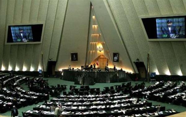 عضو کمیسیون امنیت ملی مجلس:تصمیم مسئولان ورزش کشور نشان داد  ملت ایران از حق و حقوق خود نمی گذرد