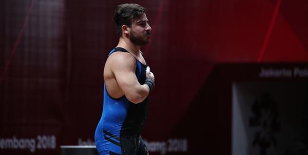 مسابقات وزنه برداری گزینشی المپیک قطر،«کیانوش رستمی» یک طلا و ۲ نقره گرفت