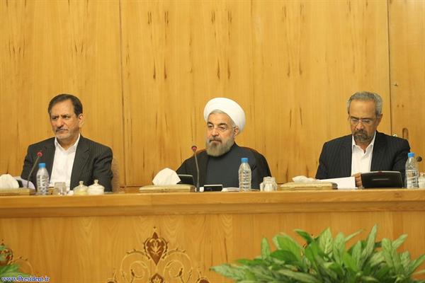 روحانی در جلسه هیات دولت تاکید کرد:ضرورت تقویت روحیه افتخار ملی برای افزایش نشاط جامعه