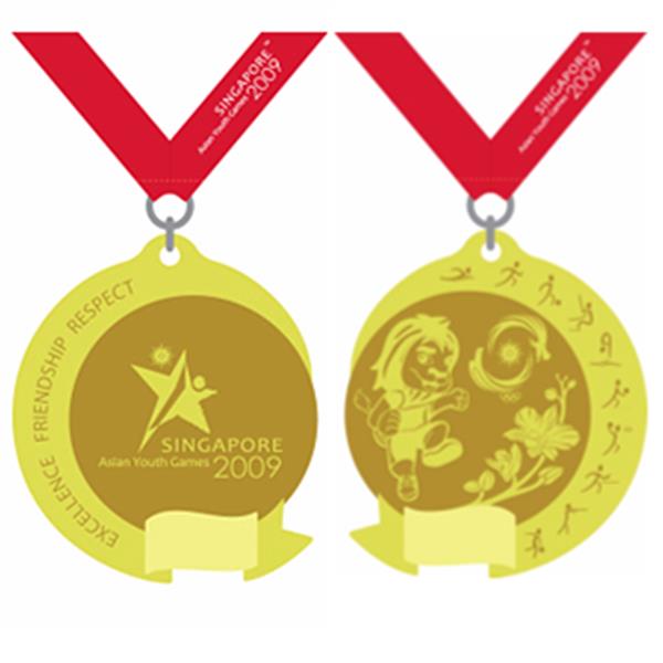 گزارش خبرنگار اعزامی از سنگاپور؛نخستین مدال طلای کاروان ایران بدست آمد / نازنین احمدی قهرمان شد