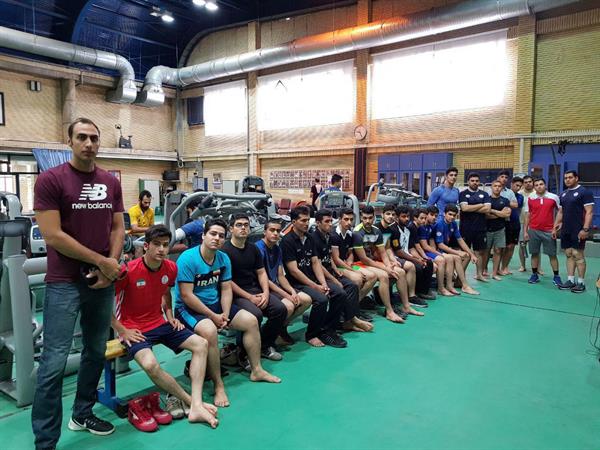 به منظور ارزیابی آمادگی جسمانی:ورزشکاران دعوت شده به تیم ملی ورزش‌های زورخانه‌ای تست دادند