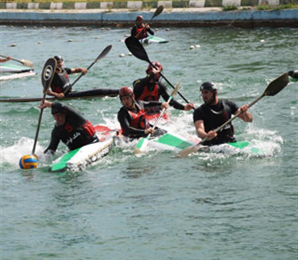 به میزبانی باشگاه هیات قایقرانی ناجا در دریاچه آزادی؛هفته دوم لیگ برتر کانوپولوی آقایان برگزار می شود