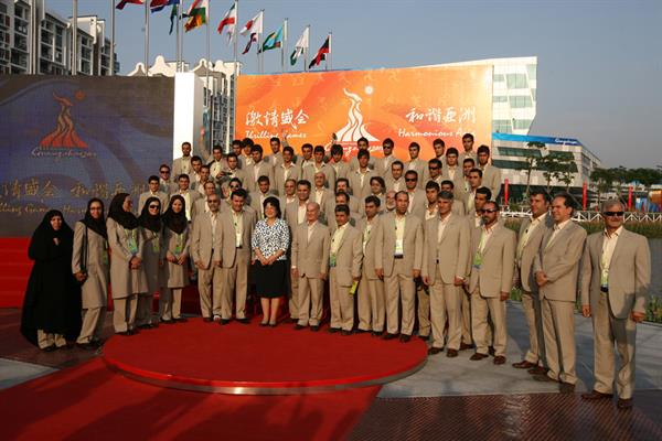 بازیهای آسیایی 2010 گوانگجو؛پرچم کشورمان در دهکده بازیها به اهتزاز در آمد