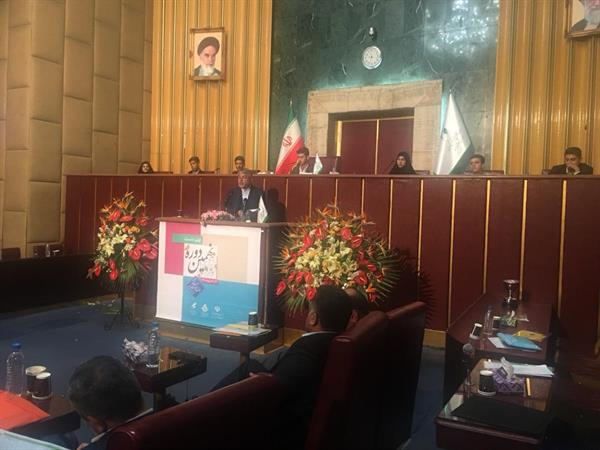 دکتر صالحی امیری در نشست مجلس دانش‌آموزی: هر تحولی از آموزش و پرورش آغاز می شود