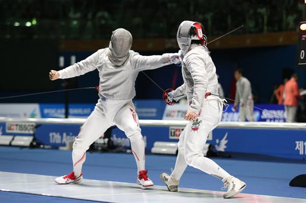 هفدهمین دوره بازیهای آسیایی اینچئون ؛شمشیربازان سابر ایران با شکست مقابل میزبان نقره‌ای شدند