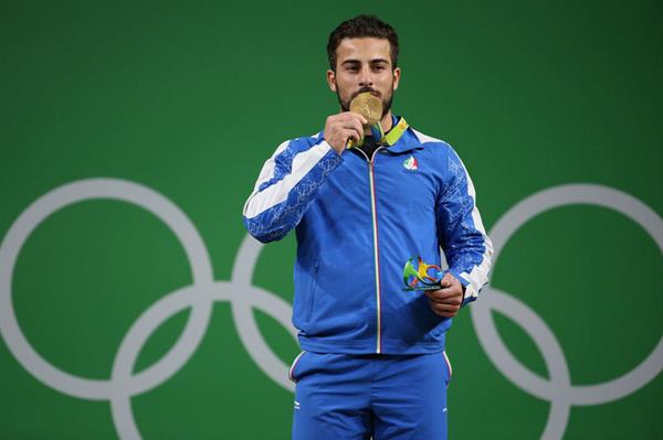 سی و یکمین دوره بازیهای المپیک تابستانی 2016; کیانوش رستمی صیاد اولین طلای کاروان ایران