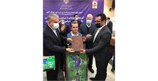 با حضور صالحی امیری،رحیمی،مرادی و مسئولین استان اصفهان؛پس از رونمایی از سردیس قهرمان المپیکی کشورمان سهراب مرادی آپارتمان خود را تحویل گرفت