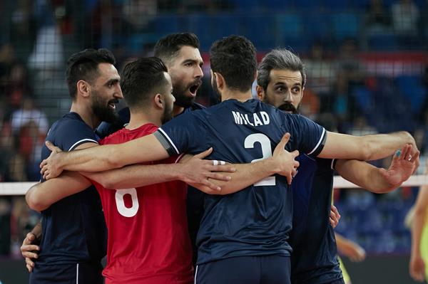تیم ملی والیبال ایران با شکست میزبان، صدرنشین ماند/ کره جنوبی حریف بعدی ملی‌پوشان