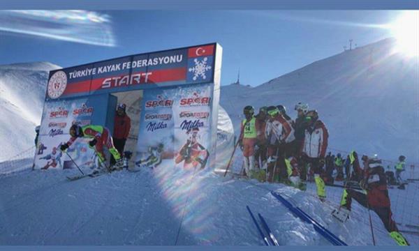 یک طلا، ۶ نقره و ۴ برنز حاصل تلاش اسکی بازان ایران در مسابقات بین‌المللی ترکیه