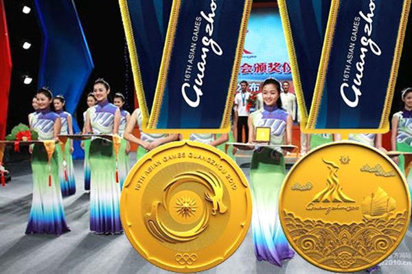 از مدال،لباس،دسته گل، سینی و سکوی اهدا مدالهای بازیهای آسیایی گوانگژو رو نمایی شد
