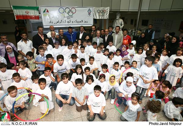 برگزاری روز سوم از هفته المپیک با نام المپیک و کودک؛افشارزاده:باید از کودکی فرزندانمان را با ورزش آشنا کنیم
