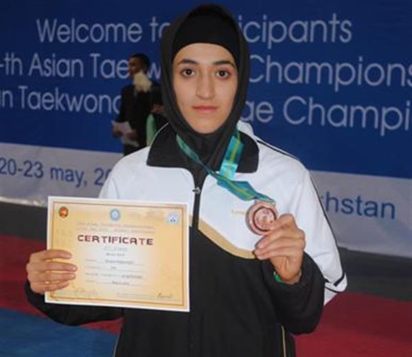 سوسن حاجی پور:به سهمیه المپیک لندن فکر می کنم