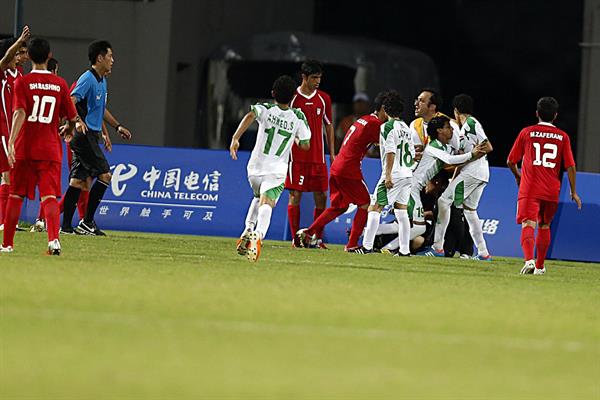 دومین دوره بازی های نوجوانان اسیا - نانجینگ(149) ؛سرمربی تیم فوتبال: حتی یک بازیکن صغرسنی هم نداریم/ایران پتانسیل قهرمانی در آسیا را دارد