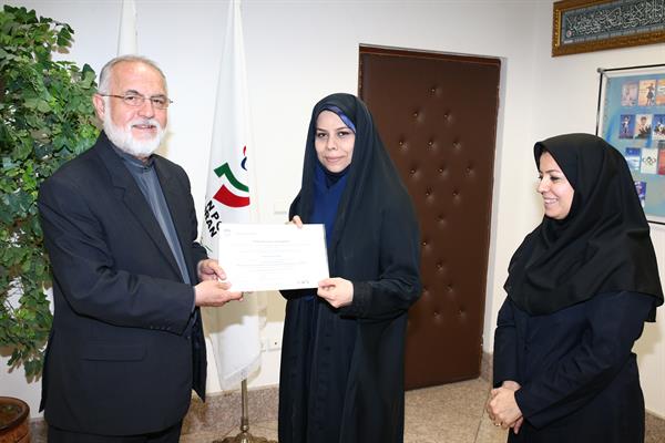 کسب دیپلم بین المللی مدیریت اجرایی ورزشی ازIOC توسط یک فعال ورزشی خانم از ایران