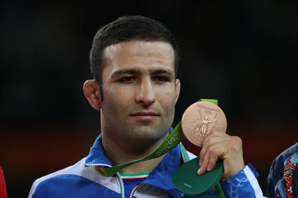 سی و یکمین دوره بازیهای المپیک تابستانی2016؛ یزدانی و رحیمی مدال‌های خود را به آستان قدس رضوی اهدا کردند