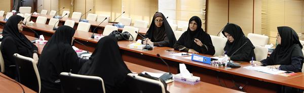 سومین نشست کمیسیون زنان با حضور رباب شهریان برگزار شد
