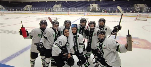 مسابقات هاکی روی یخ کشورهای اسلامی_ تاتارستان؛پیروزی مقتدرانه دختران ایران مقابل امارات