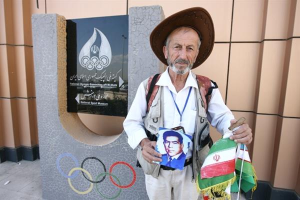 جهانگرد تاجیک:ایران و تاجیکستان می توانند در ورزش بهم کمک کنند/هنوز خاطره کشتی مرحوم تختی در سن پطرز بورگ یادم هست