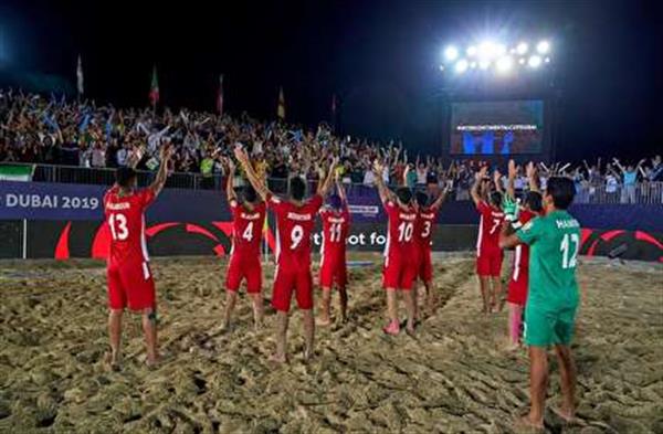 کمیته ملی المپیک هت تریک قهرمانی تیم ملی فوتبال ساحلی در مسابقات بین قاره ای را تبریک گفت