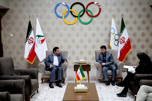 دیدار رییس ستاد گردشگری شهرداری تهران با مدیر موزه ملی ورزش ، المپیک ، پارالمپیک