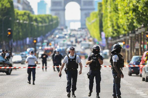 مراسم روز المپیک در پاریس با شدیدترین تدابیر امنیتی برگزار می شود