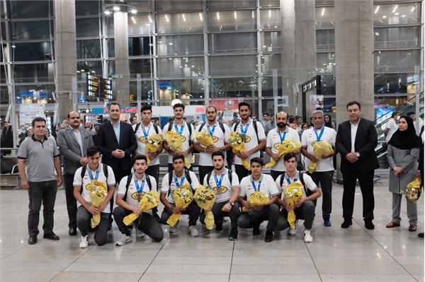 بازگشت تیم ملی هندبال ساحلی نوجوانان به ایران