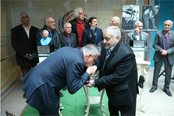 آیین بزرگداشت و رونمایی از دست نوشته های غلامرضا تختی 36