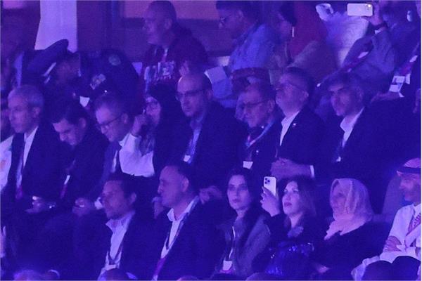 بازی‌های کشورهای اسلامی ریاض،حضور رئیس و دبیر کل کمیته ملی المپیک در جایگاه مقامات افتتاحیه بازیها