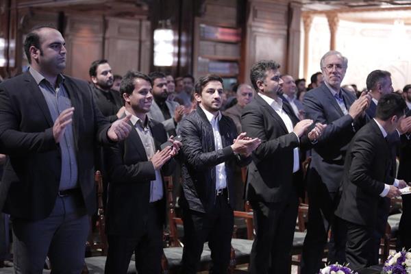 گردهمایی ورزشکاران و هنرمندان برای کمک به هموطنان سیل زده 9