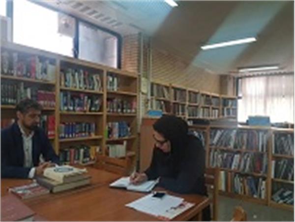 جلسه دبیر شورا با آقای سید جواد میری (محقق تاریخ شفاهی) مورخ 1 مرداد 98