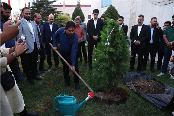 مراسم بدرقه کاروان ورزشی ایران به بازی های آسیایی آیچی-ناگویا 79