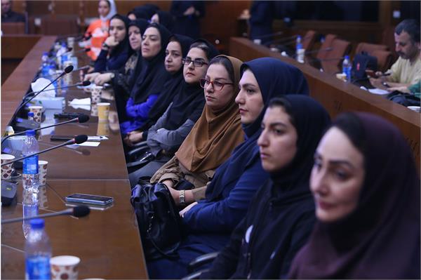 مراسم افتتاحیه سالن ورزشی برتر بانوان 18